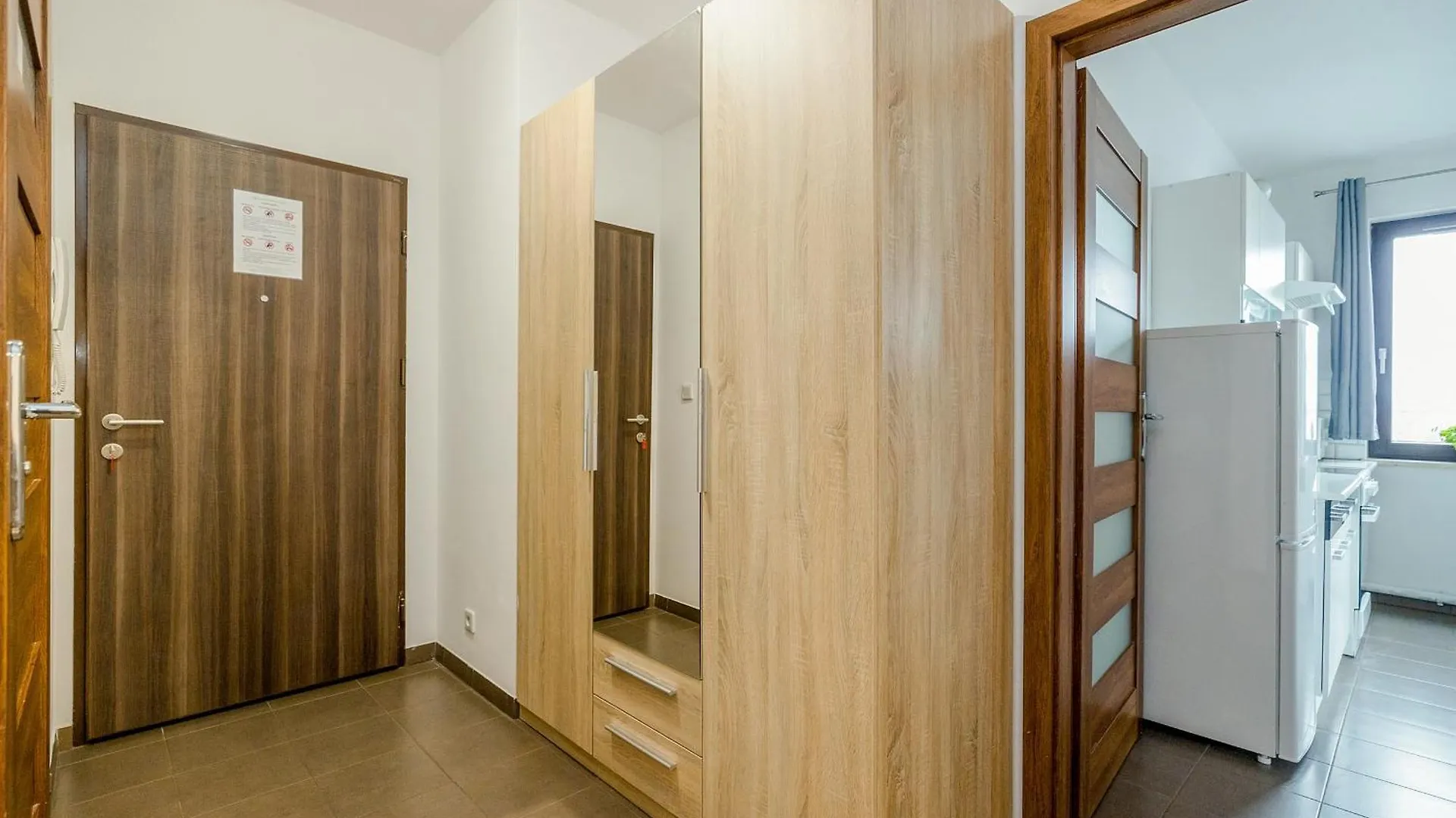 Apartment Shortstaypoland Skierniewicka Warsaw